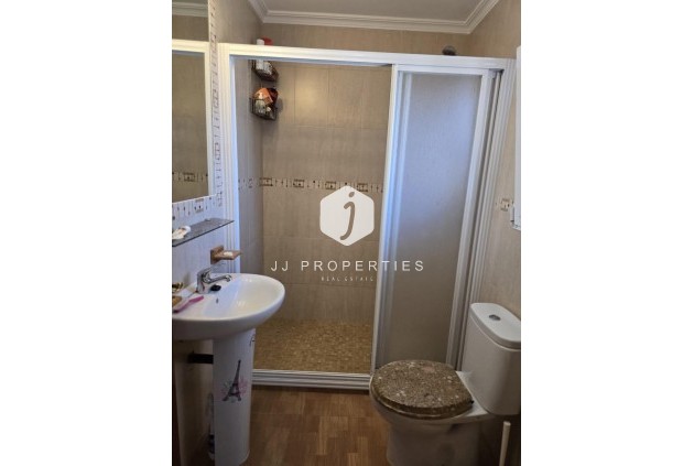 Tweedehands - Villa -
Orihuela Costa - Campoamor