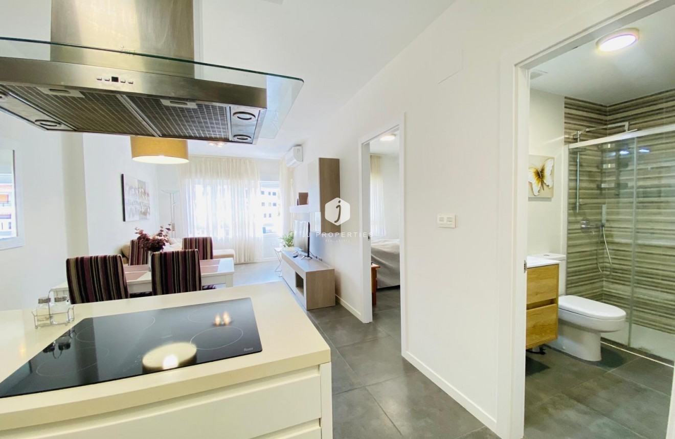 Z drugiej ręki - Mieszkanie w bloku -
Orihuela Costa - Altos De Campoamor