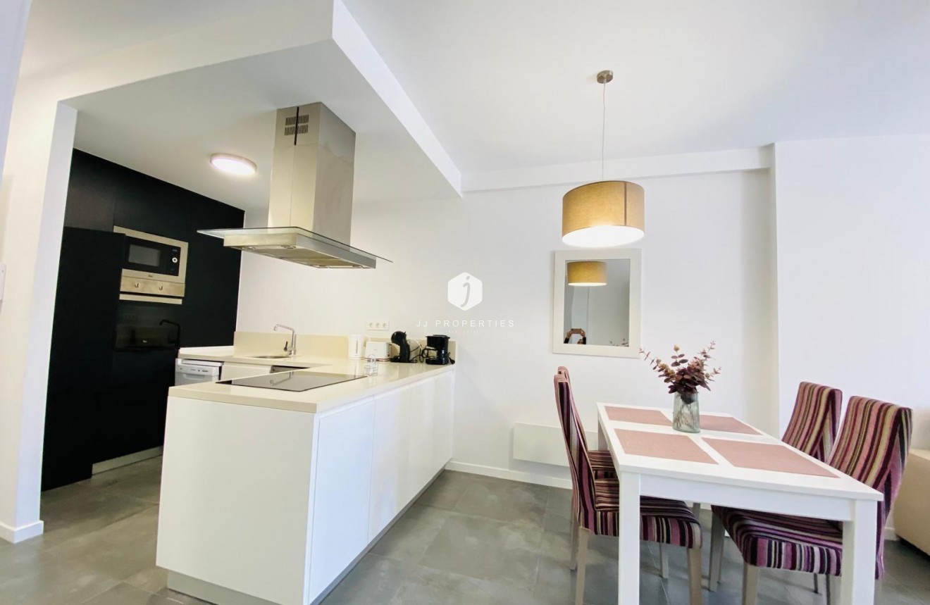 Z drugiej ręki - Mieszkanie w bloku -
Orihuela Costa - Altos De Campoamor