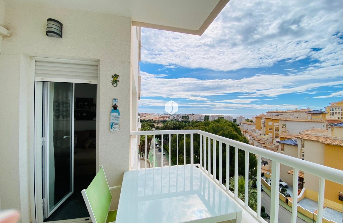 Z drugiej ręki - Mieszkanie w bloku -
Orihuela Costa - Altos De Campoamor