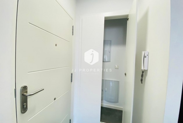 Z drugiej ręki - Mieszkanie w bloku -
Orihuela Costa - Altos De Campoamor