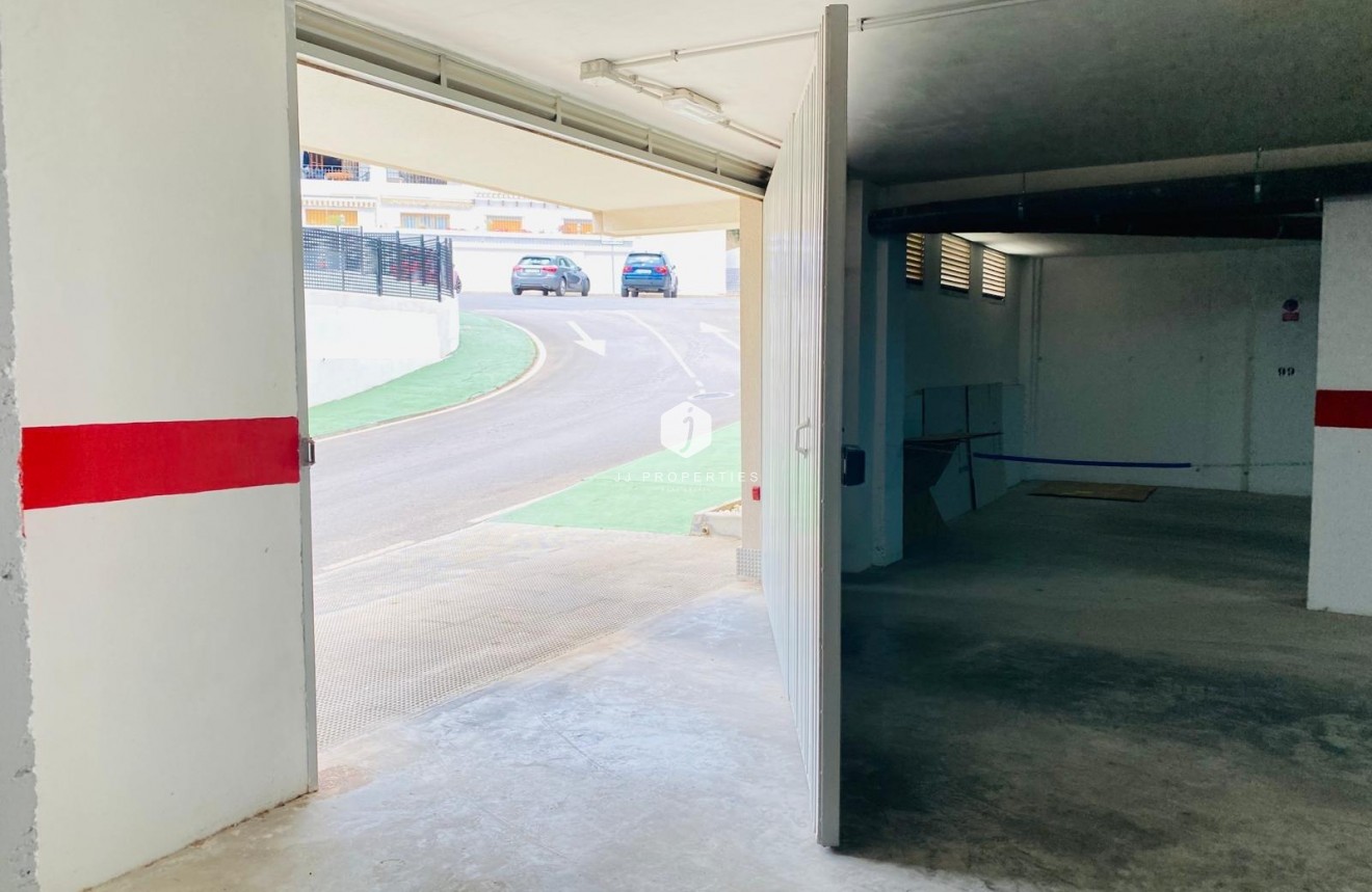 Z drugiej ręki - Mieszkanie w bloku -
Orihuela Costa - Altos De Campoamor