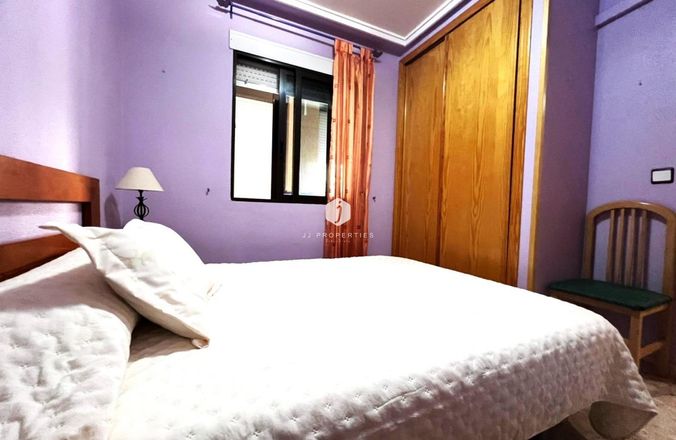 Tweedehands - Appartement / flat -
Guardamar del Segura - Pueblo