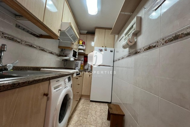 Tweedehands - Appartement / flat -
Guardamar del Segura - Pueblo