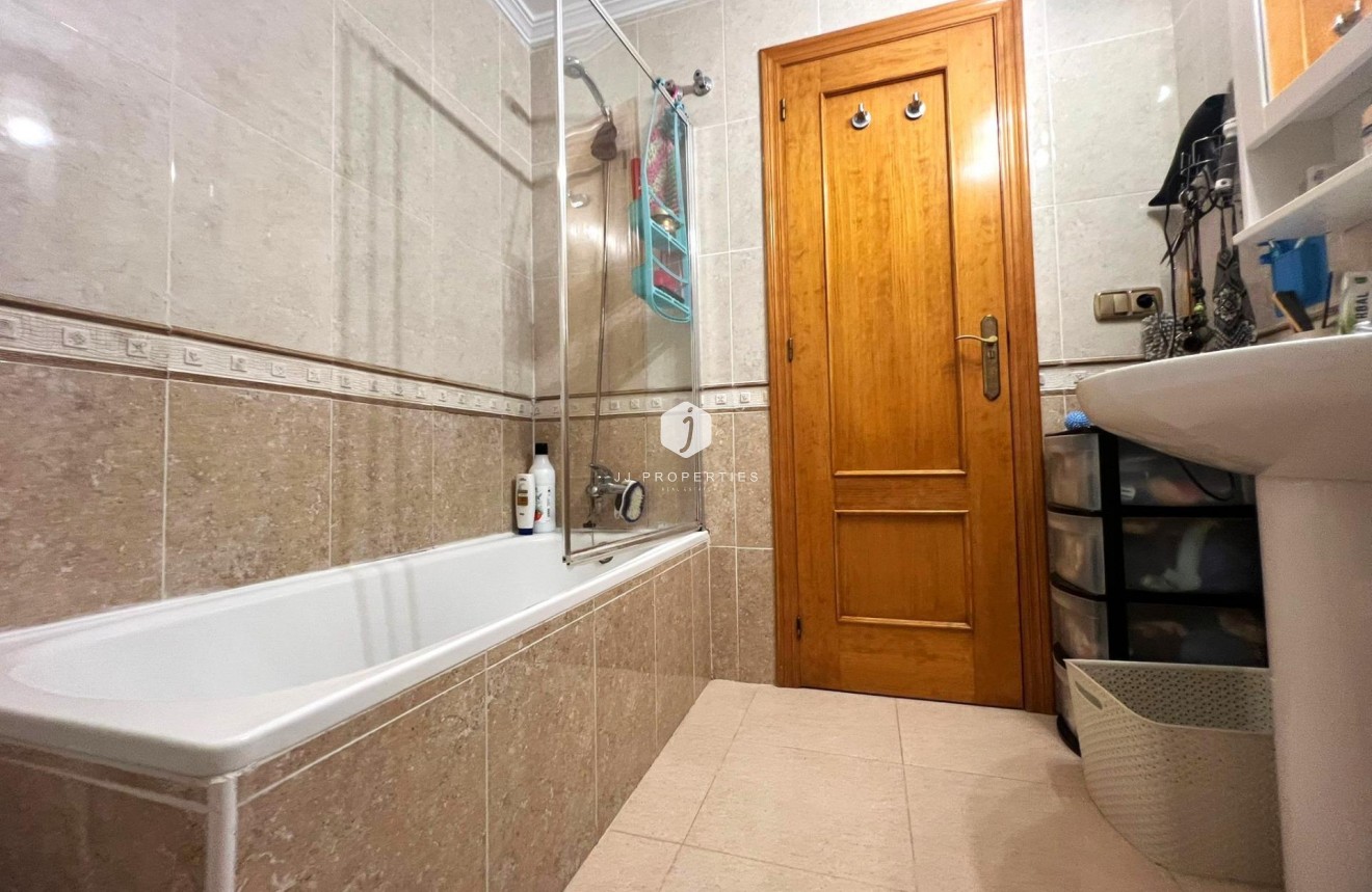 Z drugiej ręki - Mieszkanie w bloku -
Orihuela Costa - Lomas De Cabo Roig-los Dolses