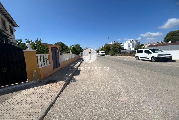 Z drugiej ręki - Mieszkanie w bloku -
Orihuela Costa - Lomas De Cabo Roig-los Dolses