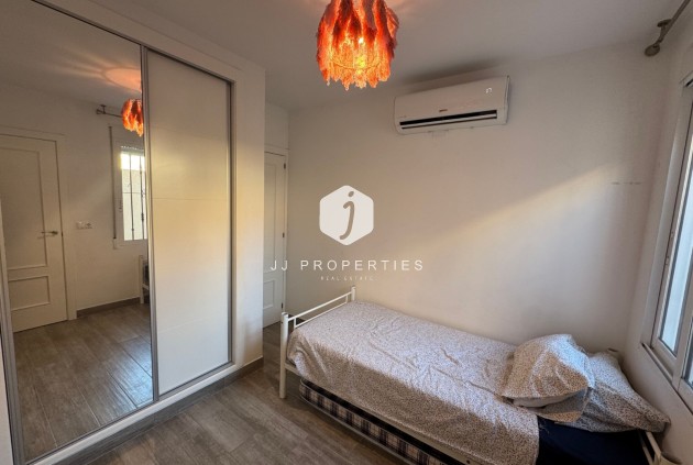 Tweedehands - Appartement / flat -
La Zenia - Costa Blanca