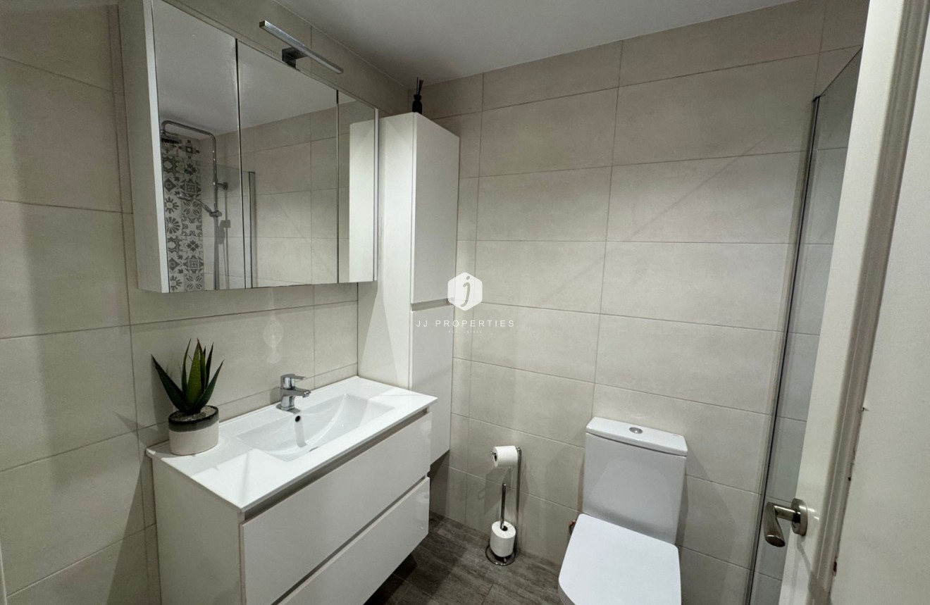 Tweedehands - Appartement / flat -
La Zenia - Costa Blanca