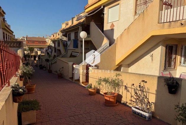 Tweedehands - Appartement / flat -
La Zenia - Costa Blanca