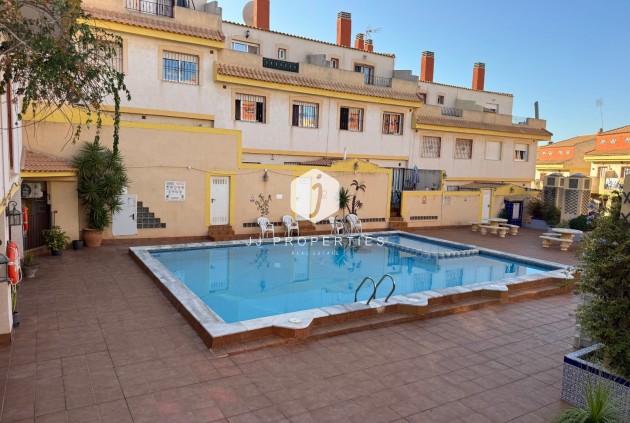 Tweedehands - Appartement / flat -
La Zenia - Costa Blanca