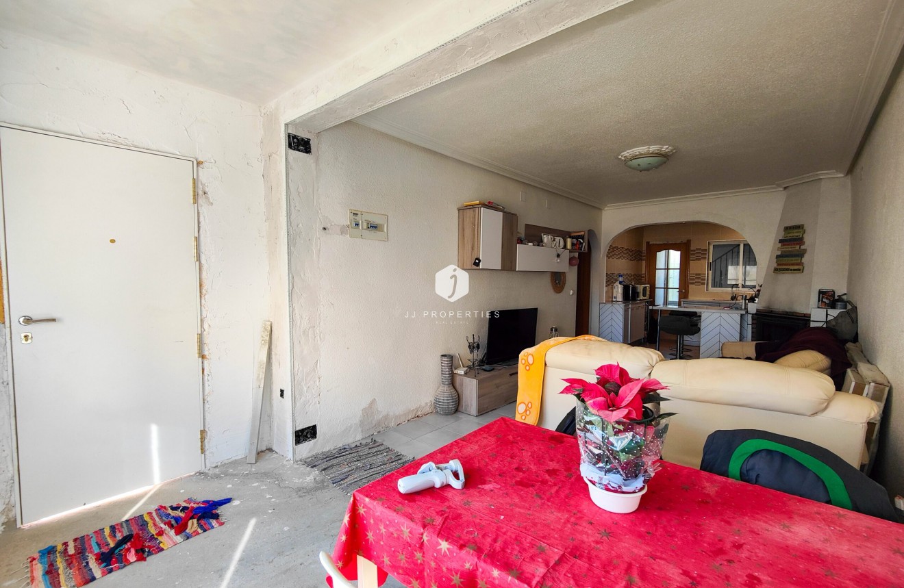 Tweedehands - Chalet -
San Miguel de Salinas - Inland