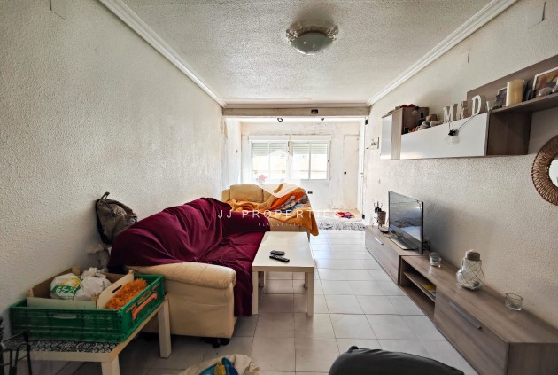 Tweedehands - Chalet -
San Miguel de Salinas - Inland