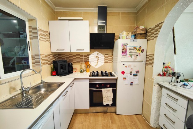 Tweedehands - Chalet -
San Miguel de Salinas - Inland