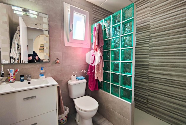 Tweedehands - Chalet -
San Miguel de Salinas - Inland