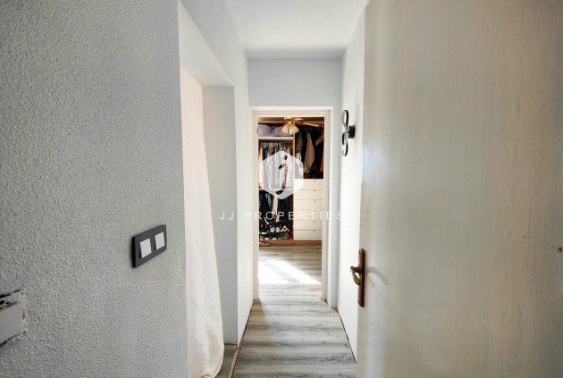 Tweedehands - Chalet -
San Miguel de Salinas - Inland