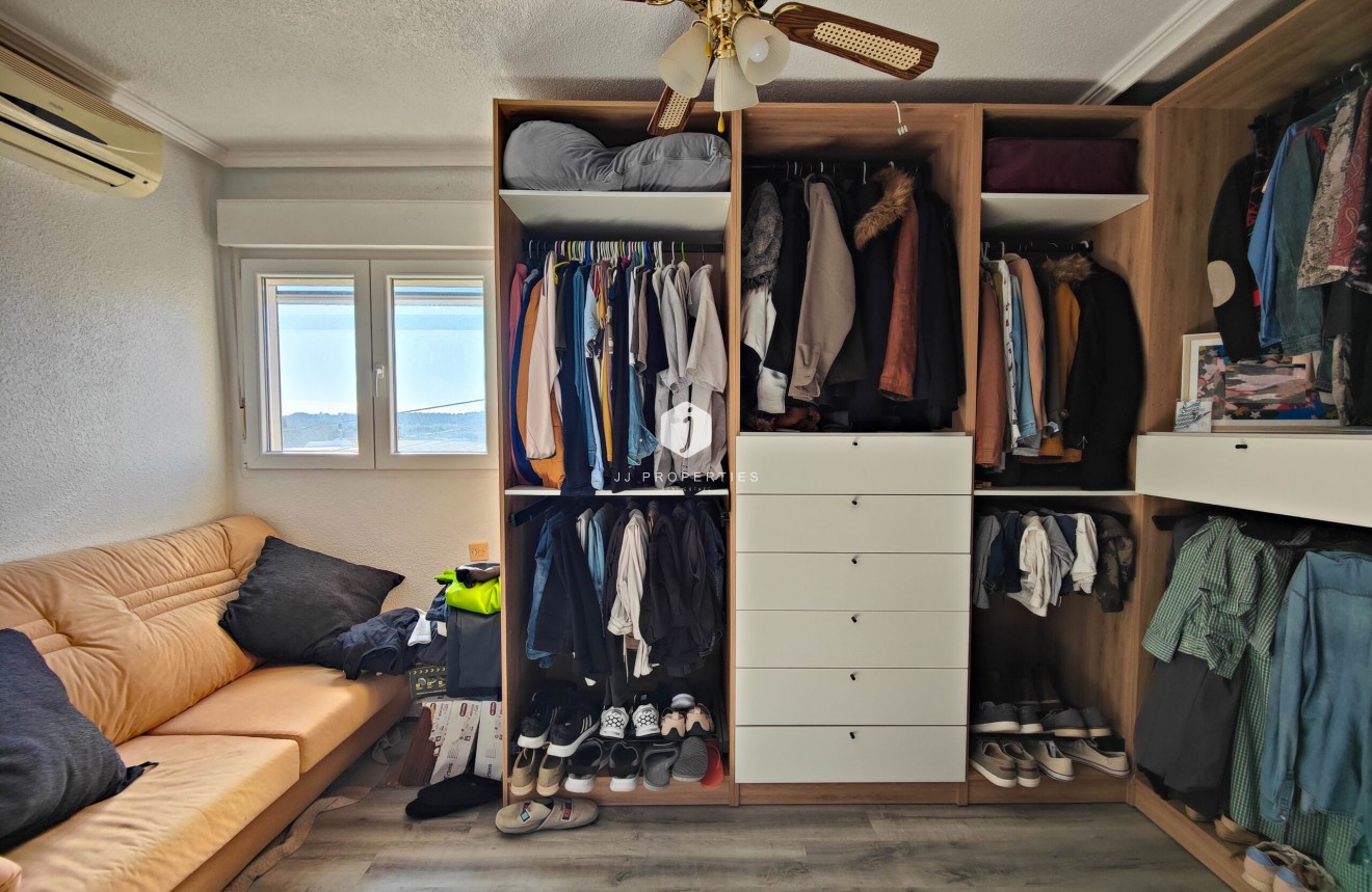 Tweedehands - Chalet -
San Miguel de Salinas - Inland