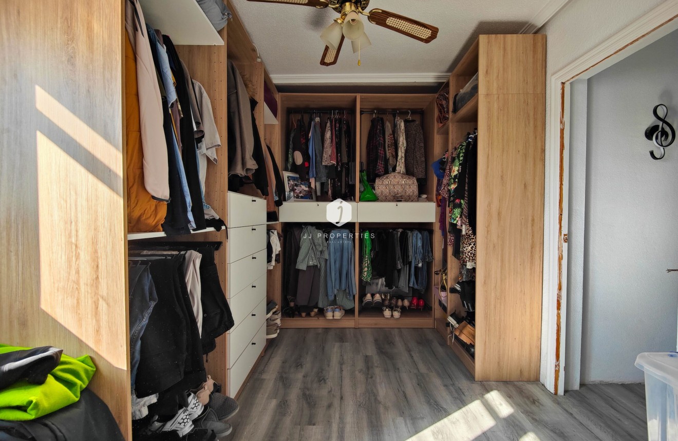 Tweedehands - Chalet -
San Miguel de Salinas - Inland