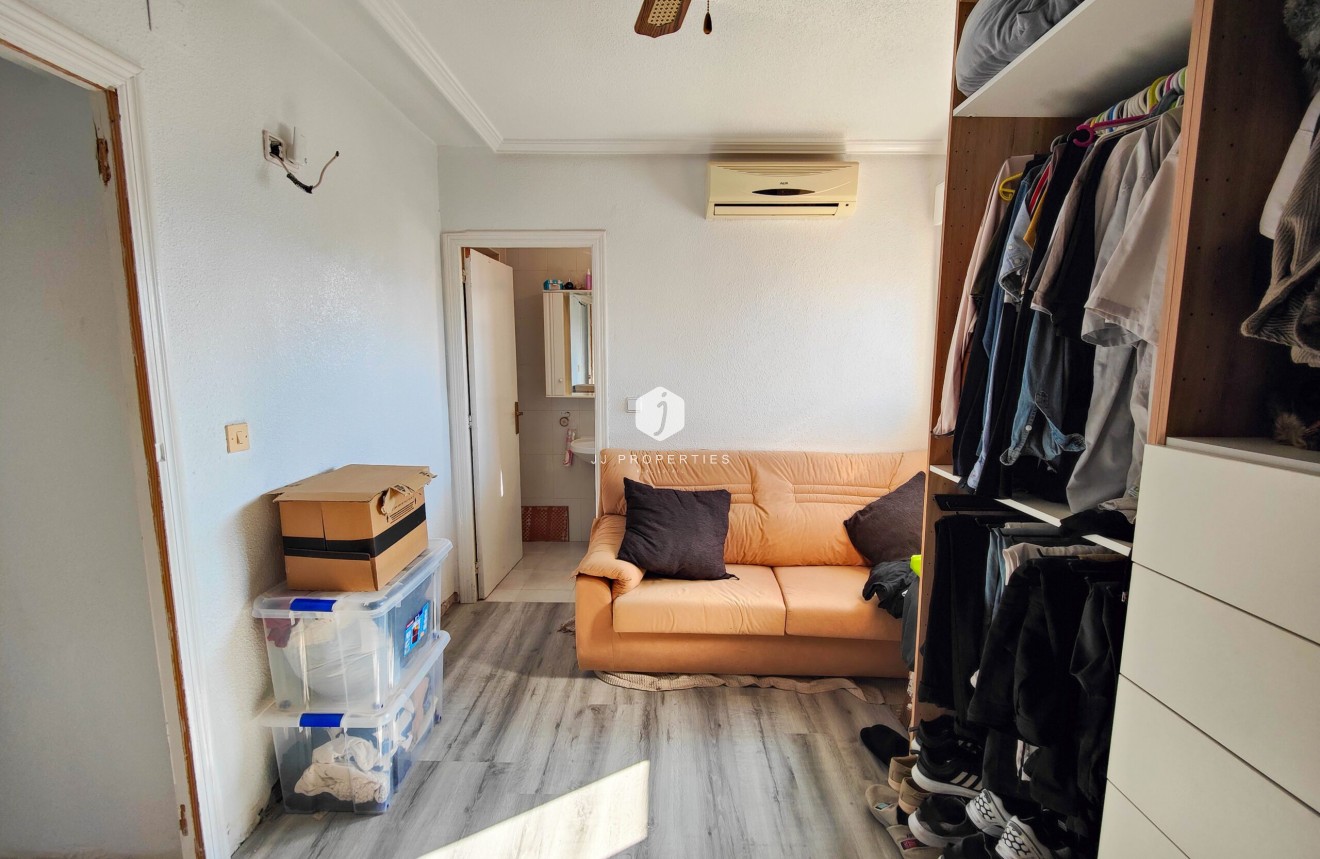 Tweedehands - Chalet -
San Miguel de Salinas - Inland