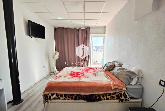 Tweedehands - Chalet -
San Miguel de Salinas - Inland