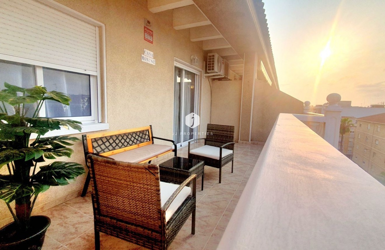 Tweedehands - Penthouse -
Torrevieja - Costa Blanca