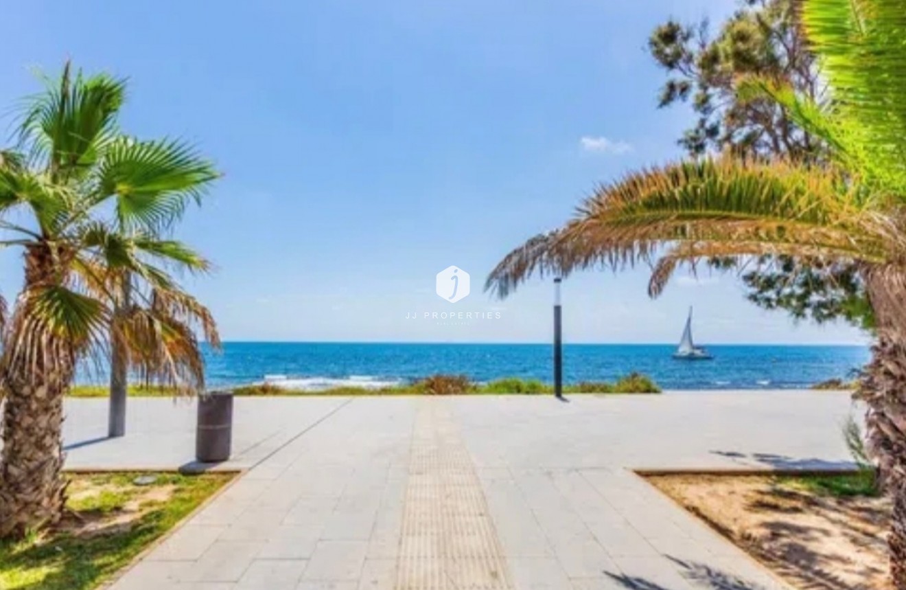 Tweedehands - Penthouse -
Torrevieja - Costa Blanca