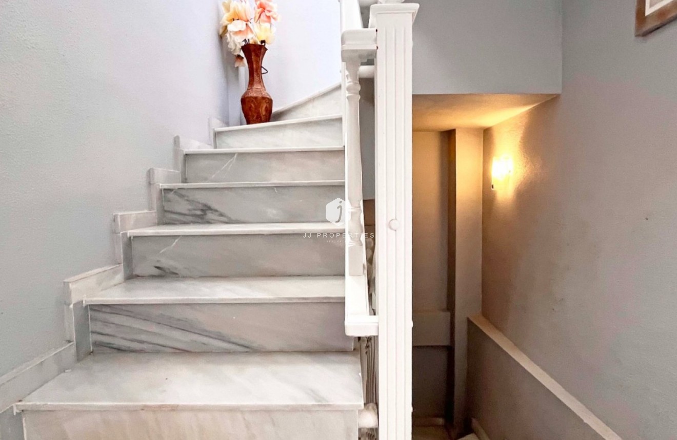 Tweedehands - Villa -
Orihuela Costa - Costa Blanca