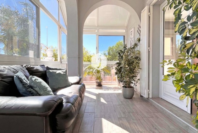 Tweedehands - Villa -
Orihuela Costa - Costa Blanca