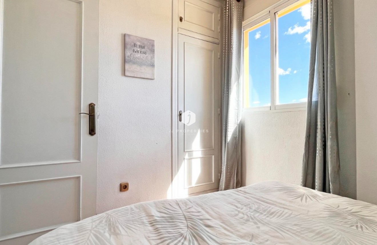 Tweedehands - Villa -
Orihuela Costa - Costa Blanca