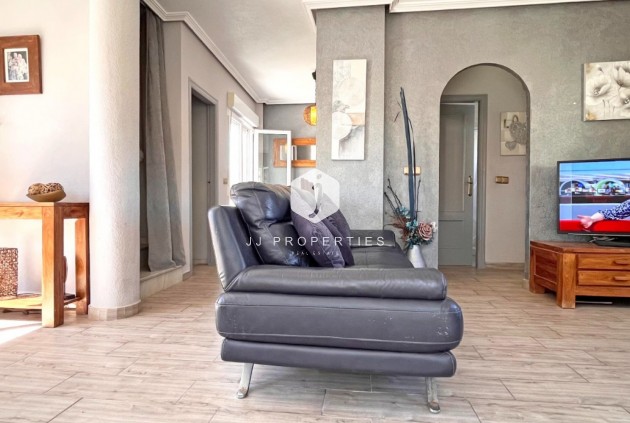 Tweedehands - Villa -
Orihuela Costa - Costa Blanca