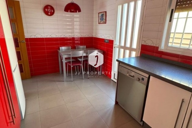 Tweedehands - Villa -
Torrevieja - Costa Blanca