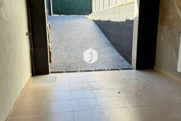 Tweedehands - Villa -
Torrevieja - Costa Blanca