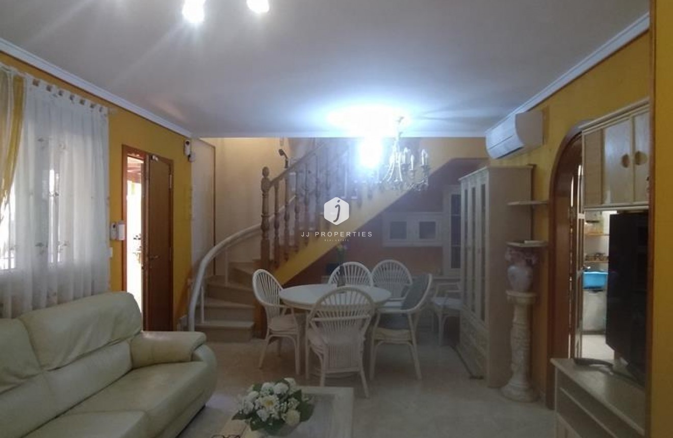 Tweedehands - Chalet -
Torrevieja - AGUAS NUEVAS 25