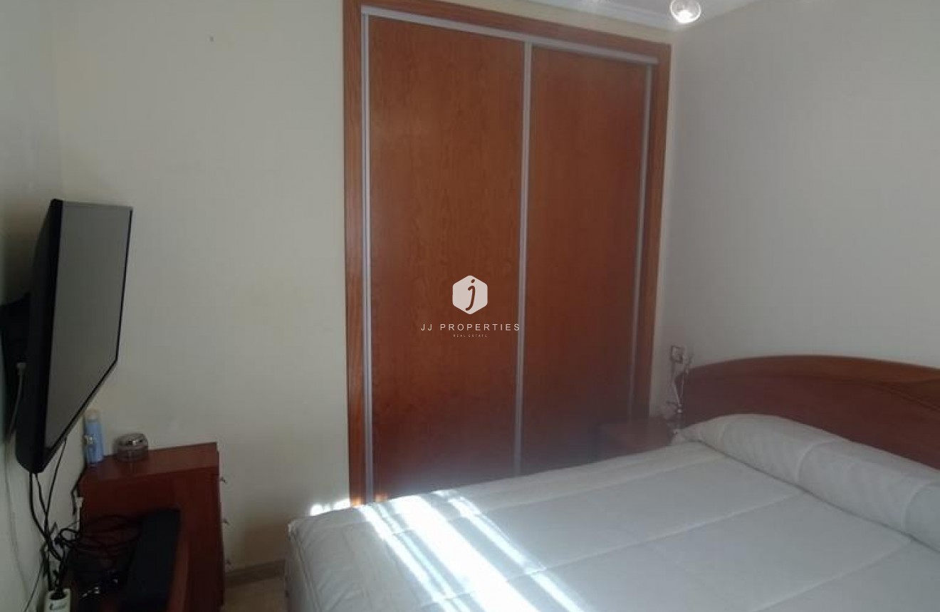 Tweedehands - Chalet -
Torrevieja - AGUAS NUEVAS 25