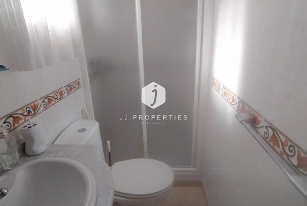 Tweedehands - Chalet -
Torrevieja - AGUAS NUEVAS 25