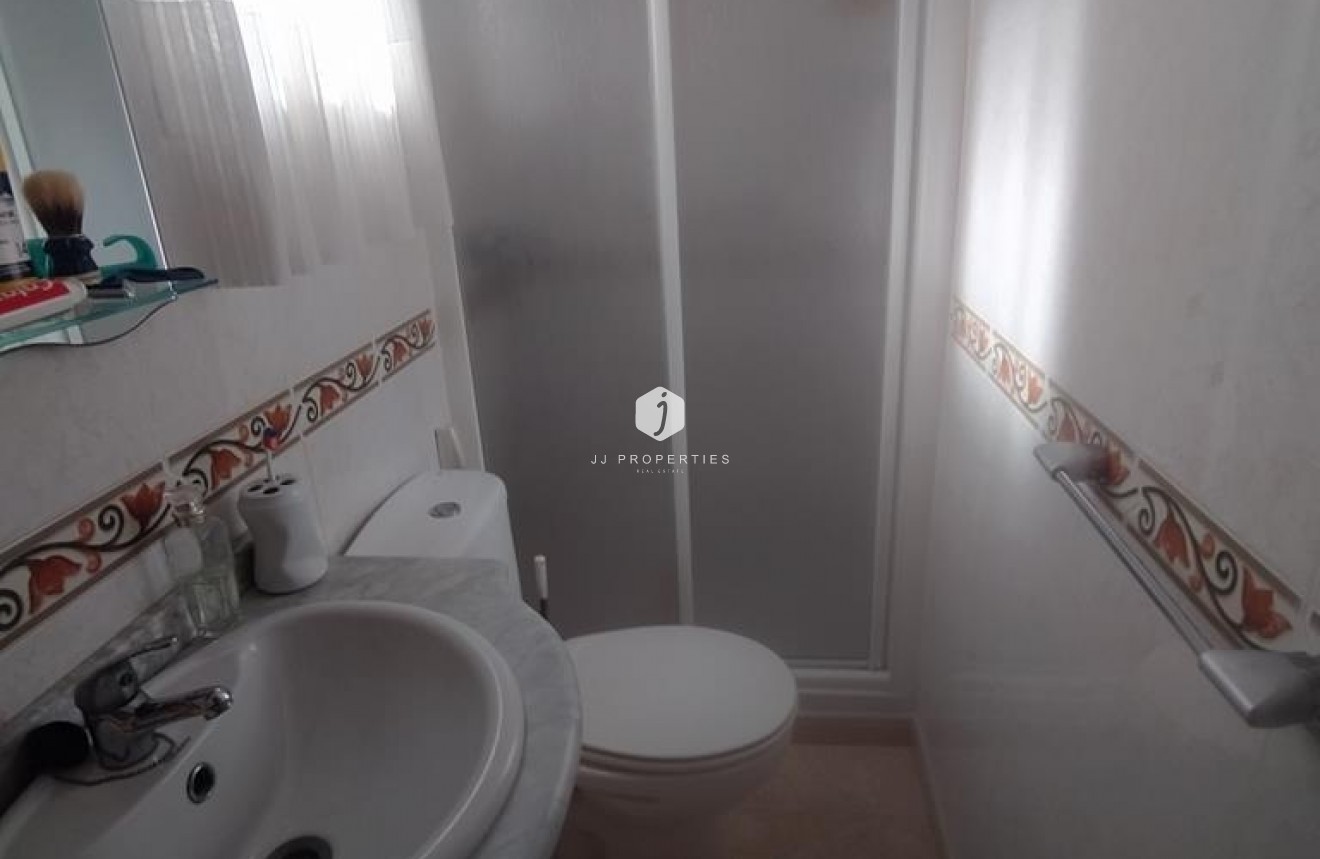 Tweedehands - Chalet -
Torrevieja - AGUAS NUEVAS 25