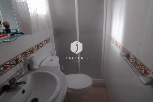 Tweedehands - Chalet -
Torrevieja - AGUAS NUEVAS 25