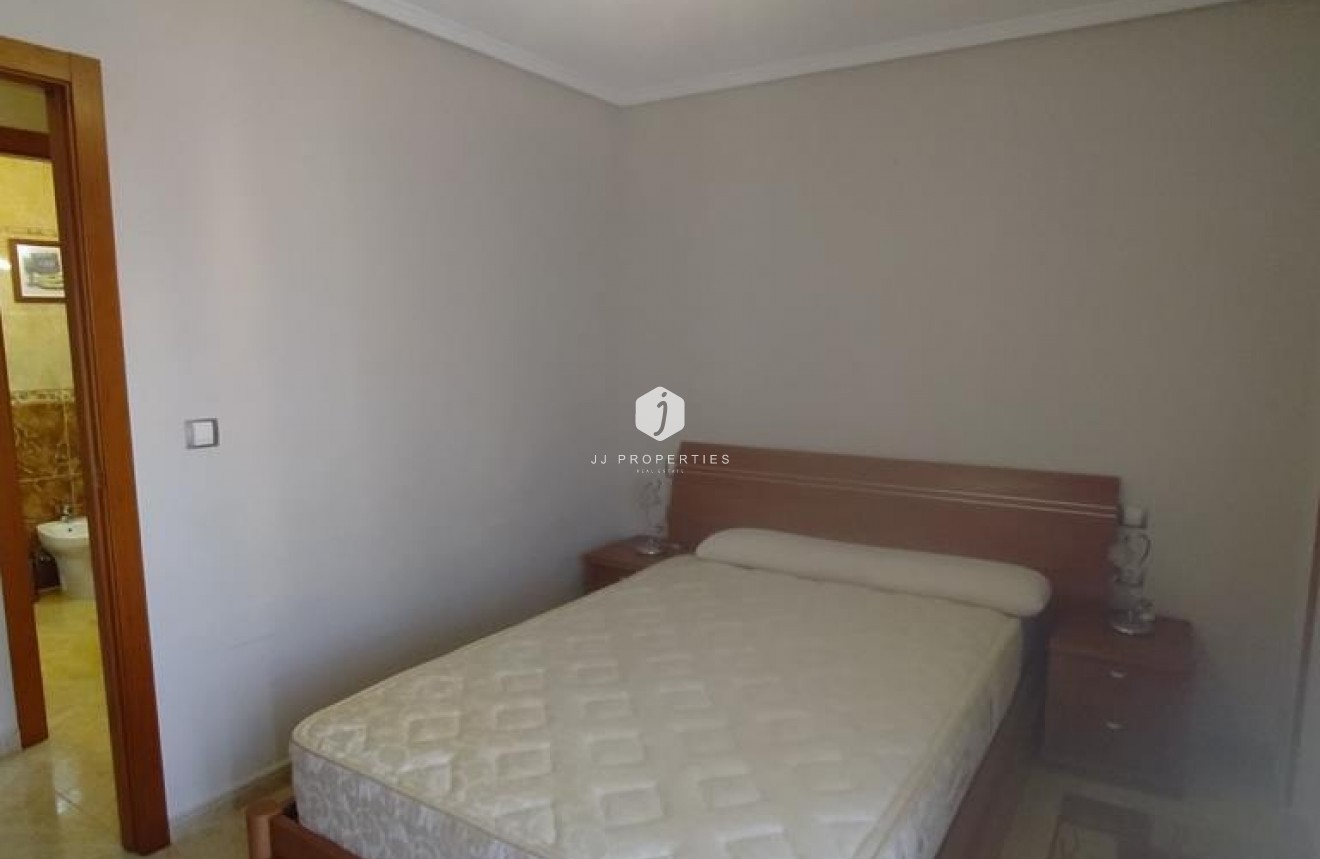 Tweedehands - Chalet -
Torrevieja - AGUAS NUEVAS 25