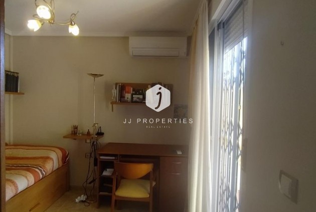 Tweedehands - Chalet -
Torrevieja - AGUAS NUEVAS 25