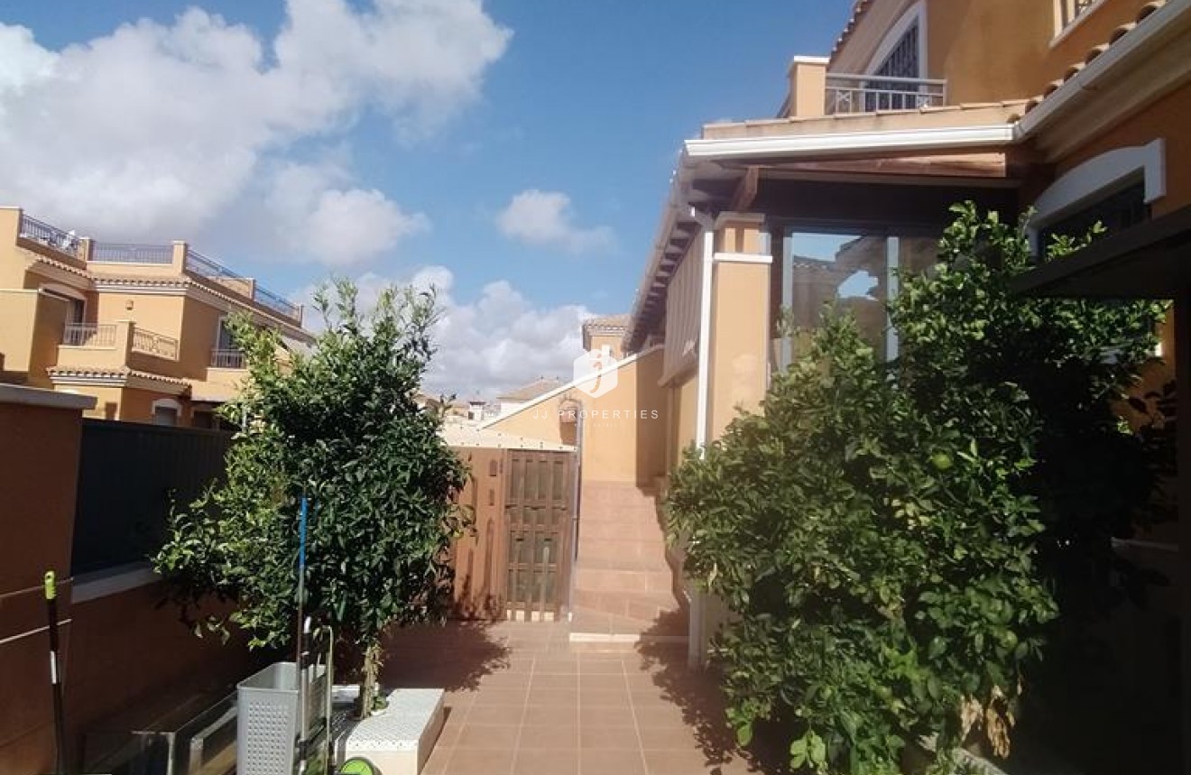 Tweedehands - Chalet -
Torrevieja - AGUAS NUEVAS 25