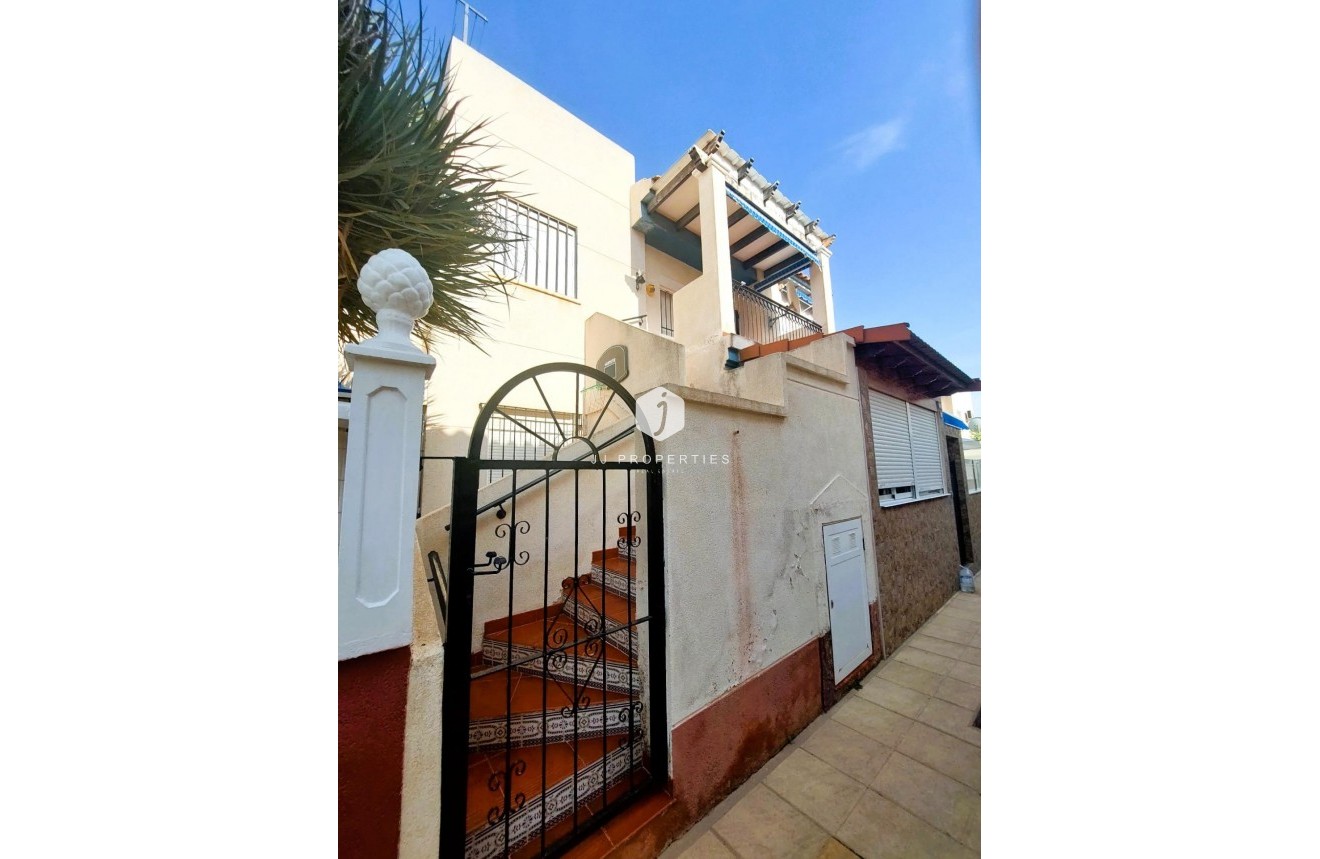 Tweedehands - Bungalow -
Orihuela Costa - Costa Blanca