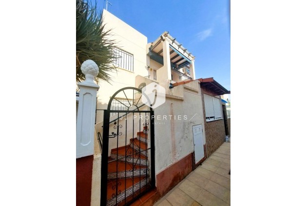 Tweedehands - Bungalow -
Orihuela Costa - Costa Blanca