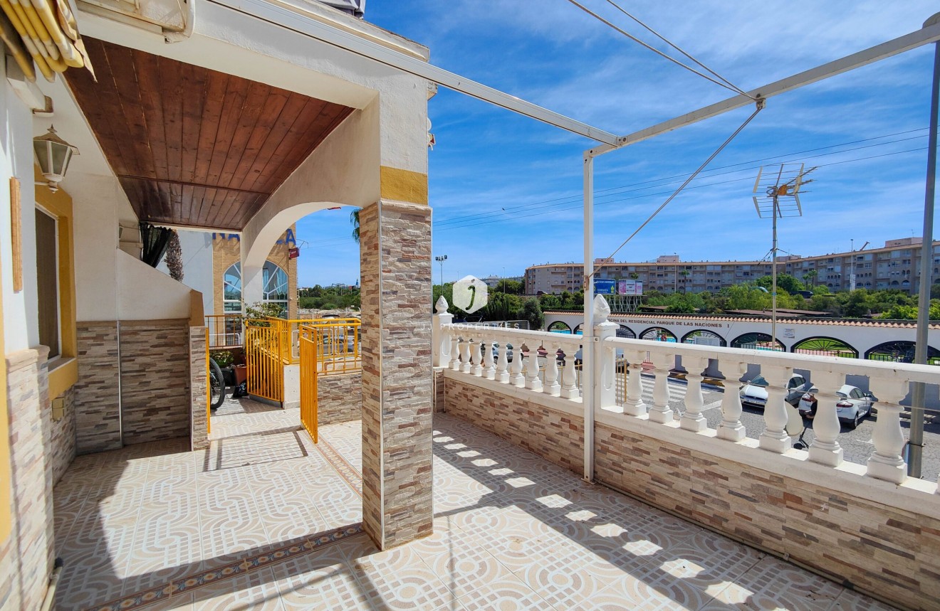 Tweedehands - Bungalow -
Torrevieja - Costa Blanca