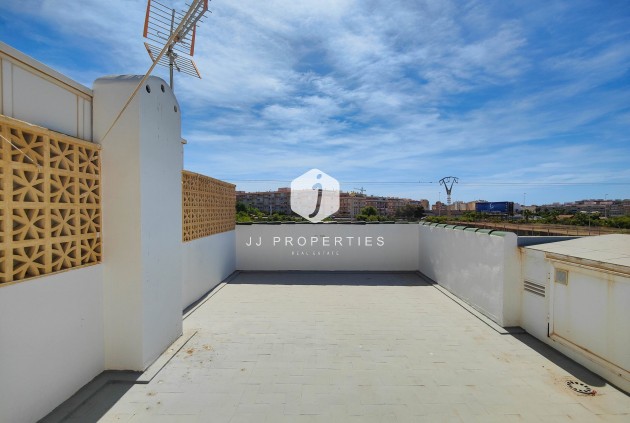 Tweedehands - Bungalow -
Torrevieja - Costa Blanca