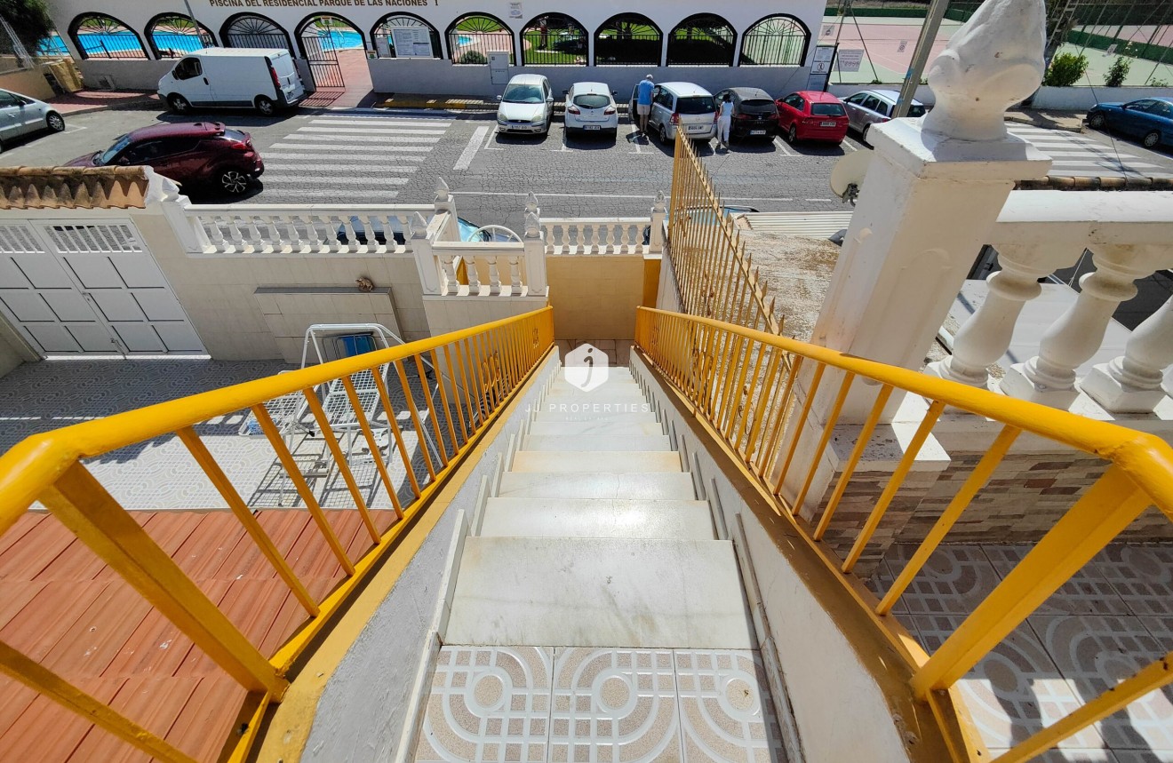 Tweedehands - Bungalow -
Torrevieja - Costa Blanca