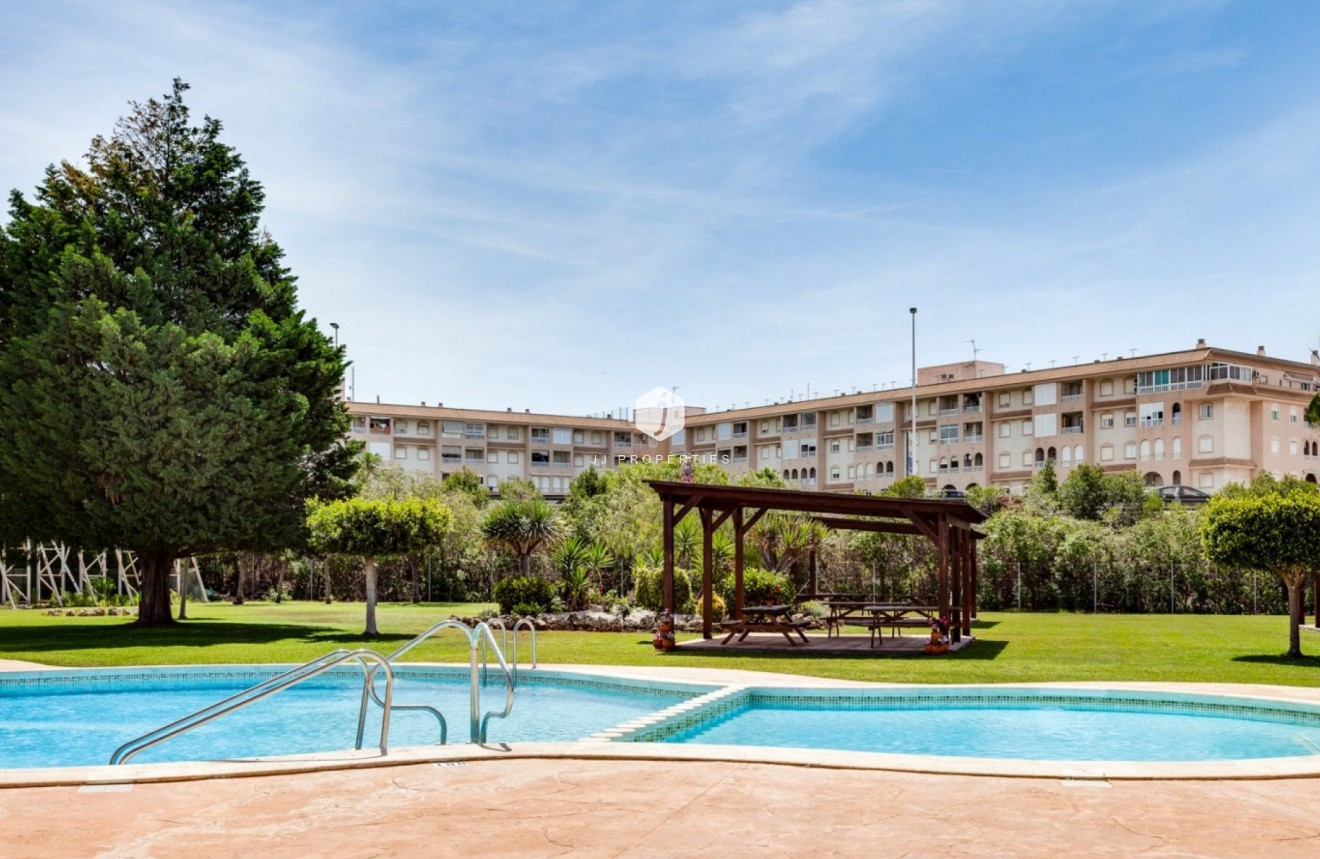 Tweedehands - Bungalow -
Torrevieja - Costa Blanca