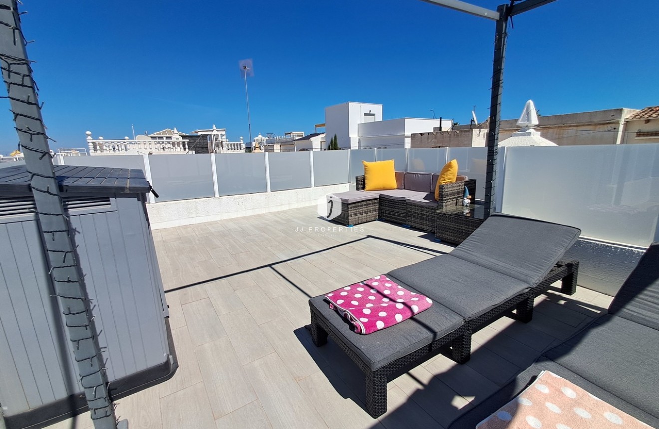 Z drugiej ręki - Daszek -
San Miguel de Salinas - Inland