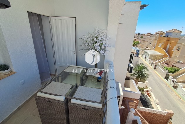 Z drugiej ręki - Daszek -
San Miguel de Salinas - Inland