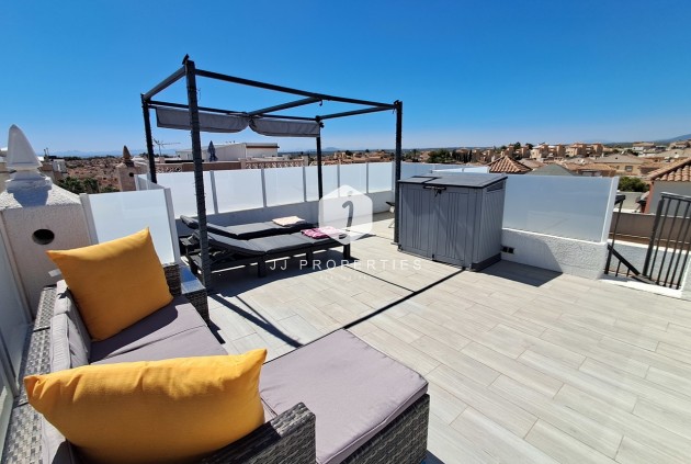 Z drugiej ręki - Daszek -
San Miguel de Salinas - Inland