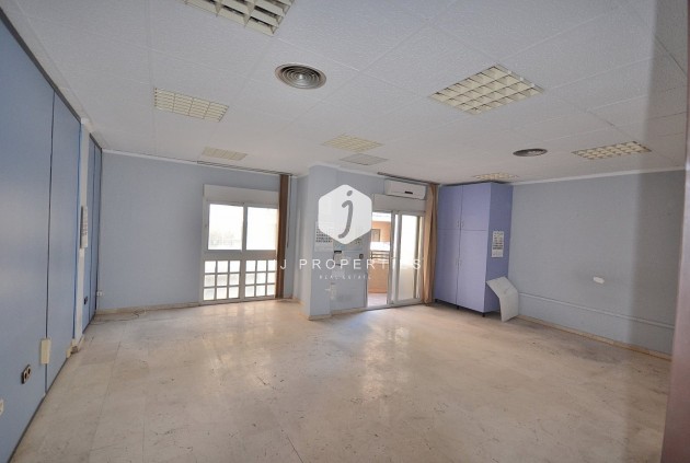 Tweedehands - Appartement / flat -
Torrevieja - Centro