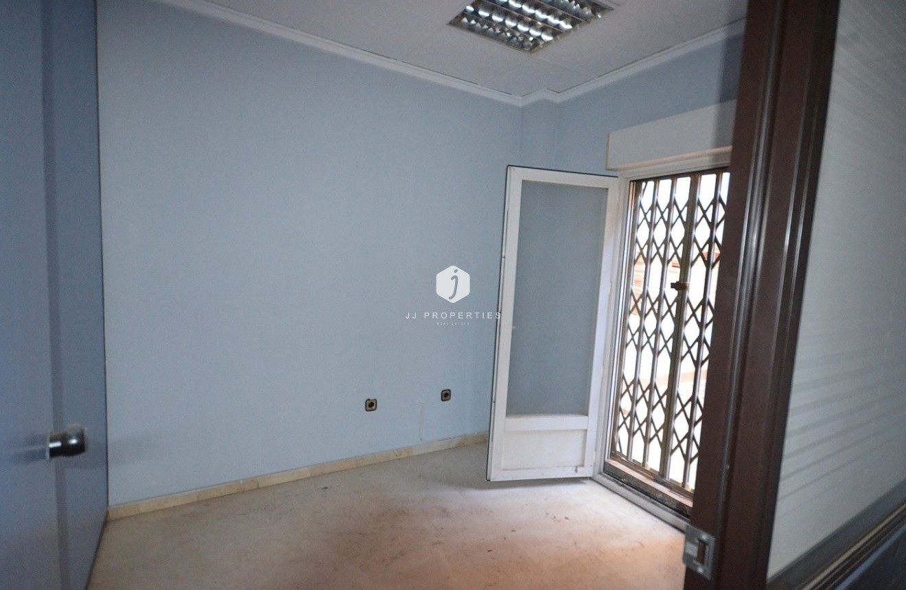 Tweedehands - Appartement / flat -
Torrevieja - Centro